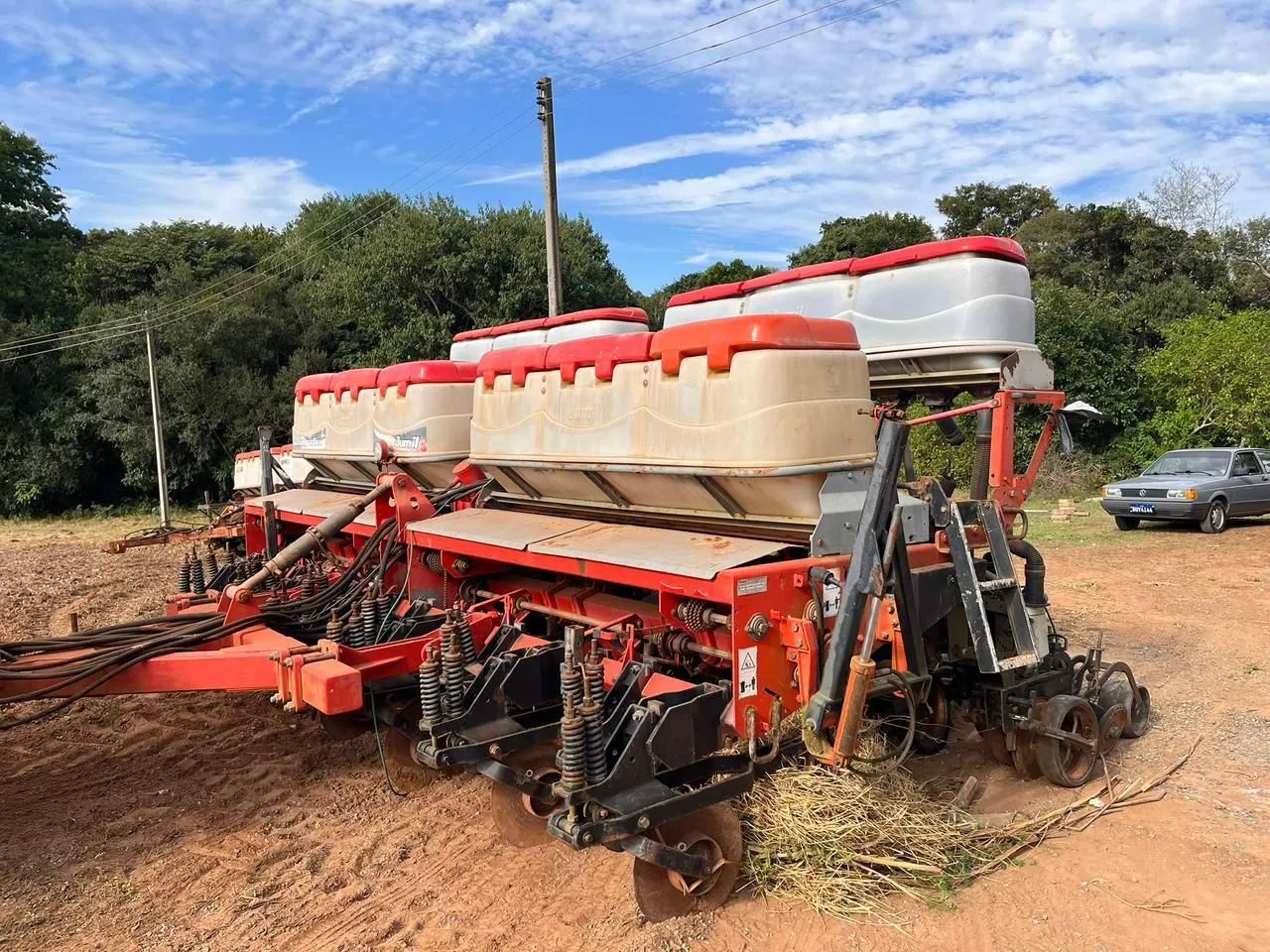 2 plantadeira por 70 mil - Foto 2