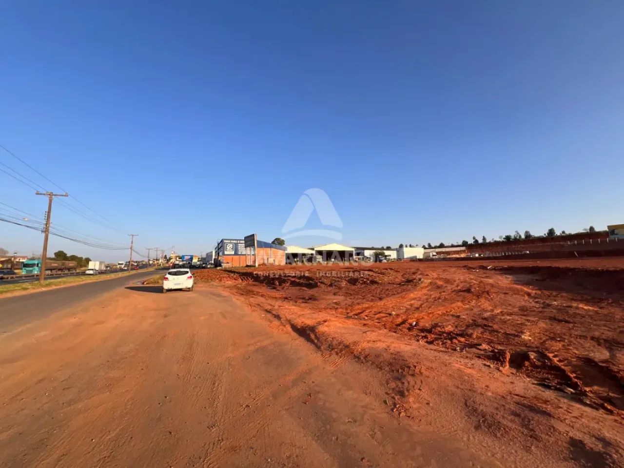 Barracão Avenida Souza Naves - Foto 4