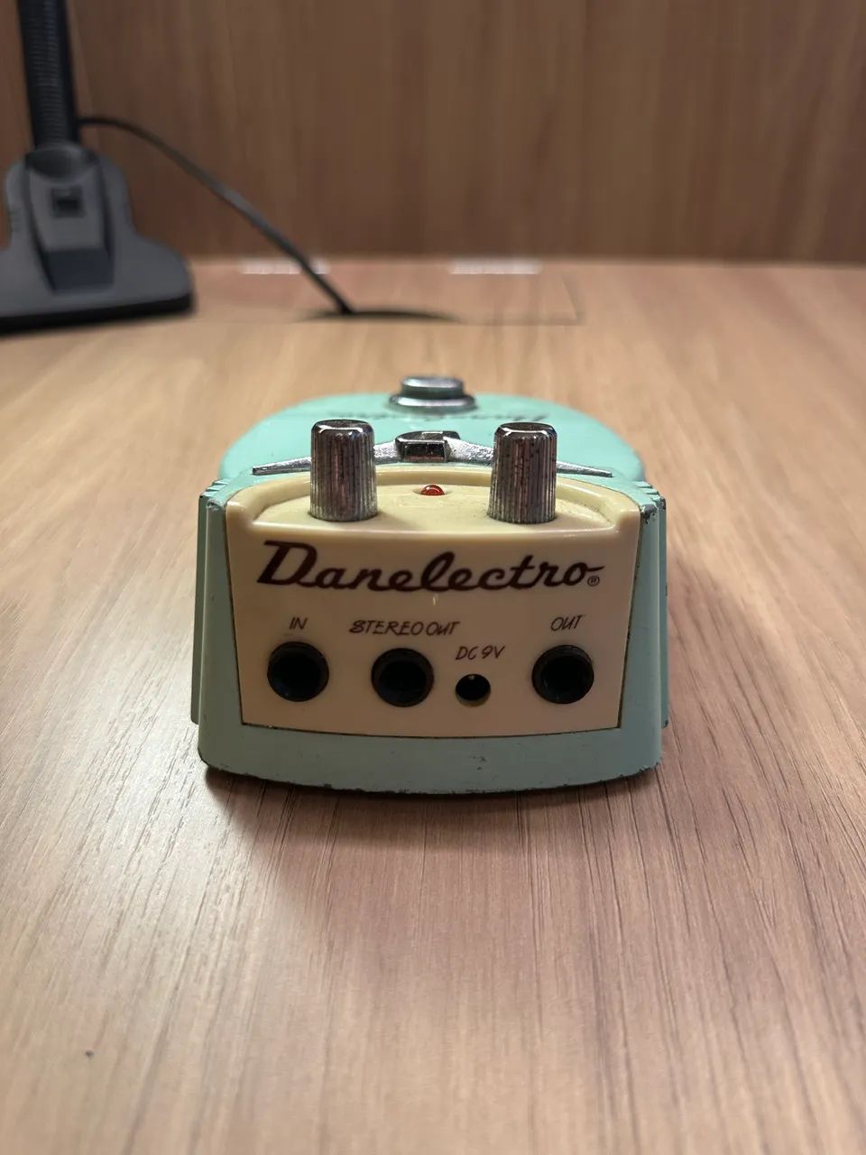Danelectro Cool Cat Chorus 18v ACアダプタ付 Amazon.com: K-MAINS 18V Adapter for Danelectro DC-1 Cool Cat