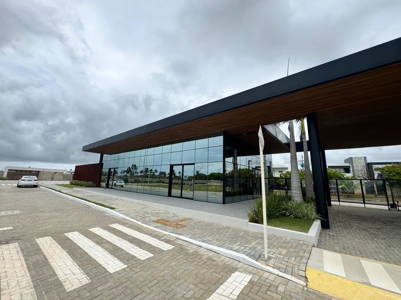 Lotes em condomínio na Aruana com 375m²/408m² - Foto 3