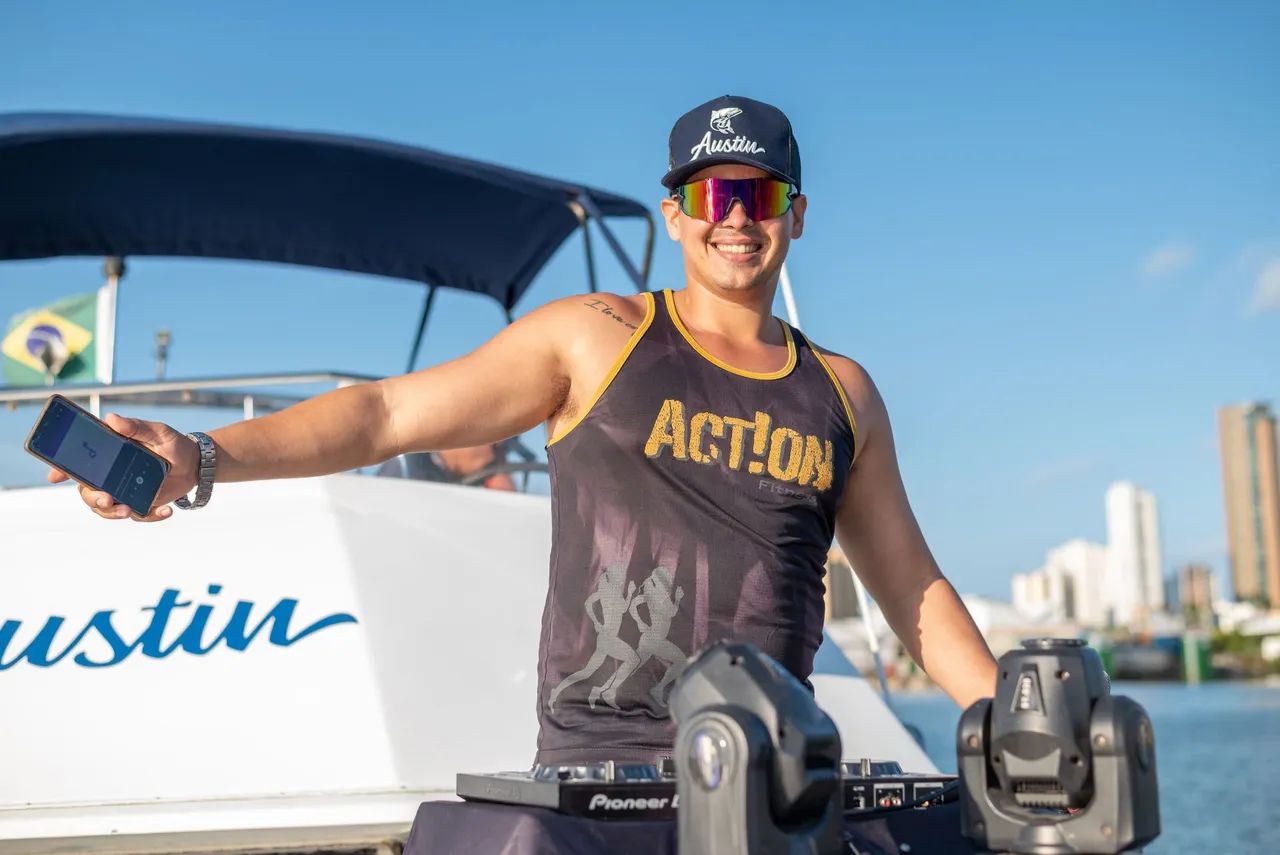 DJ animado de verdade  - Foto 3