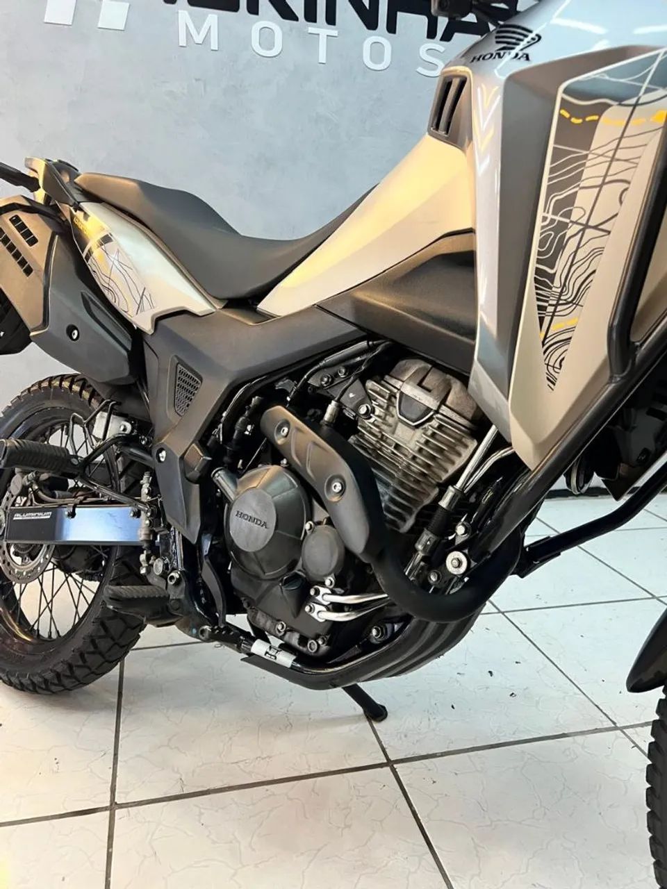 SAHARA 300 ADV - 2025  - Foto 5