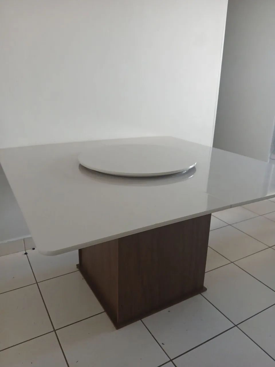 Mesa Quadrada 8 lugares - Foto 3