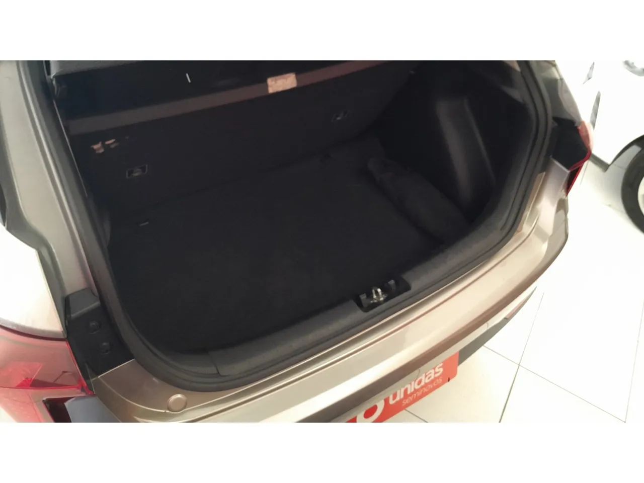 Hyundai HB20 Comfort Plus 1.0 Flex 12V Mec., foto 15 de 16