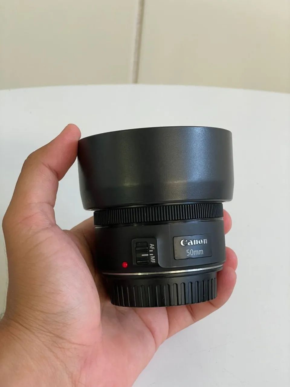 Lente Canon EF 50mm 1.8 STM + Parasol