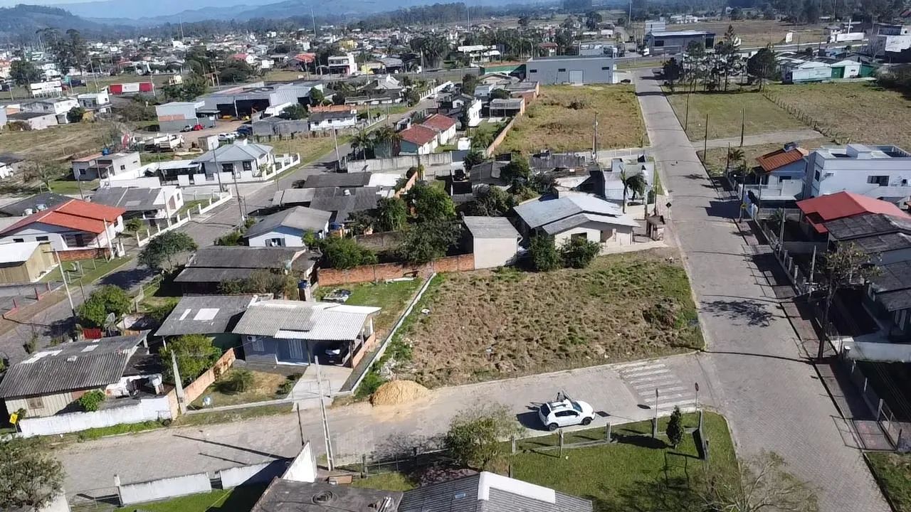 TERRENO ESCRITURADO E REGISTRADO EM SOMBRIO