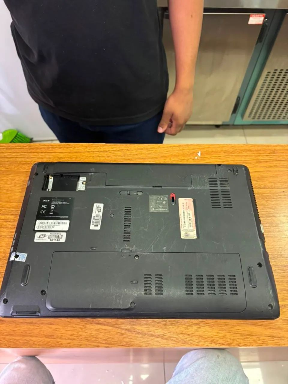 VENDO NOTEBOOK  EM BOM ESTADO; - Foto 3