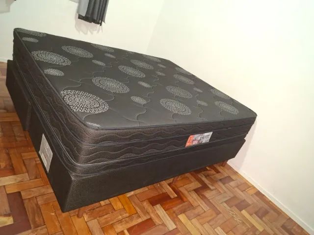 Cama Box Queen  Muito Nova - Foto 2