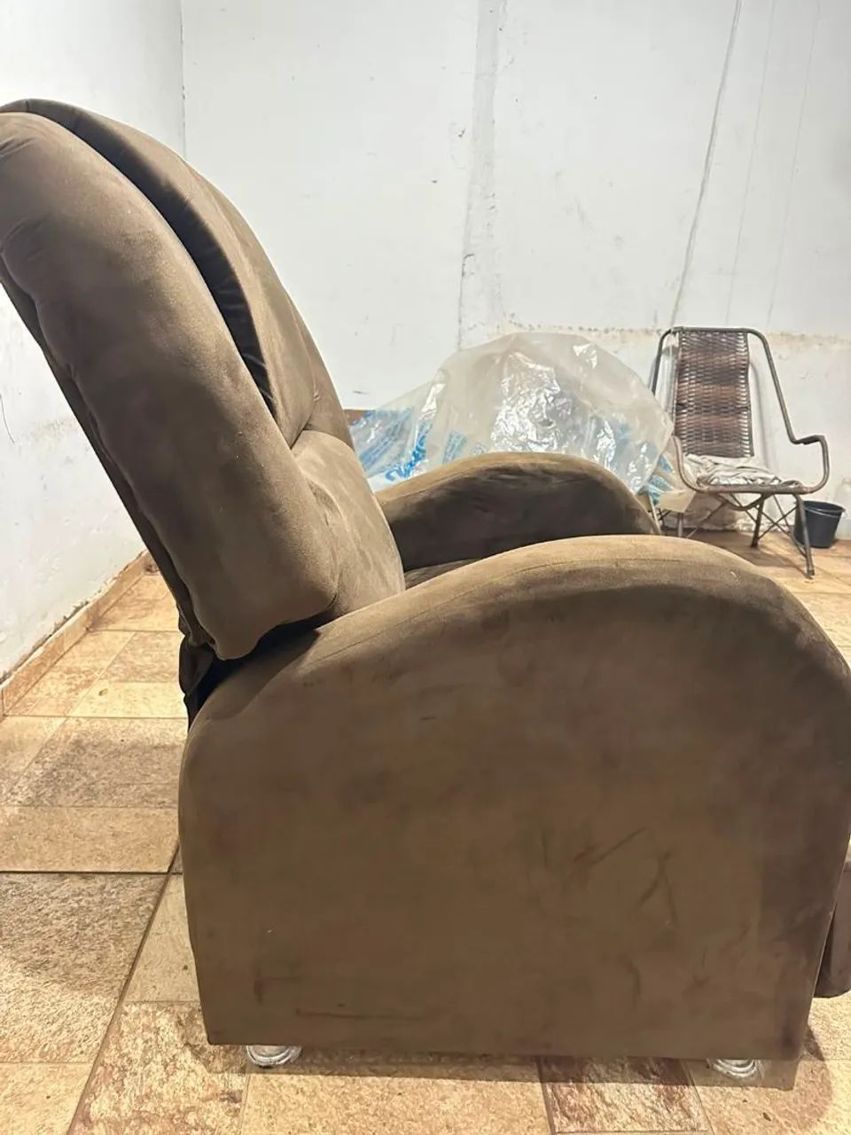 Poltrona reclinável bem reforçad - Foto 4