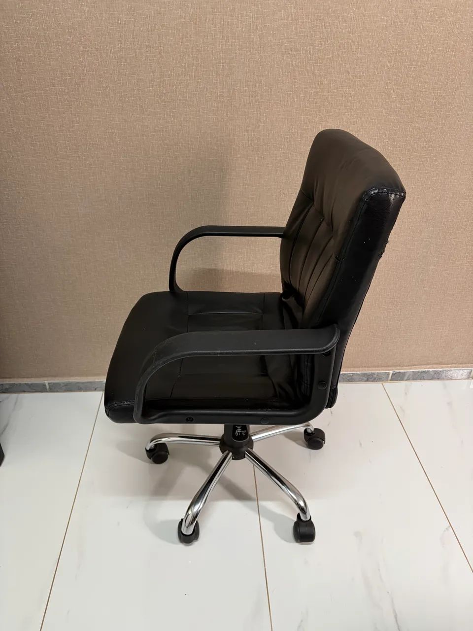 Cadeira executiva escritório  - Foto 4