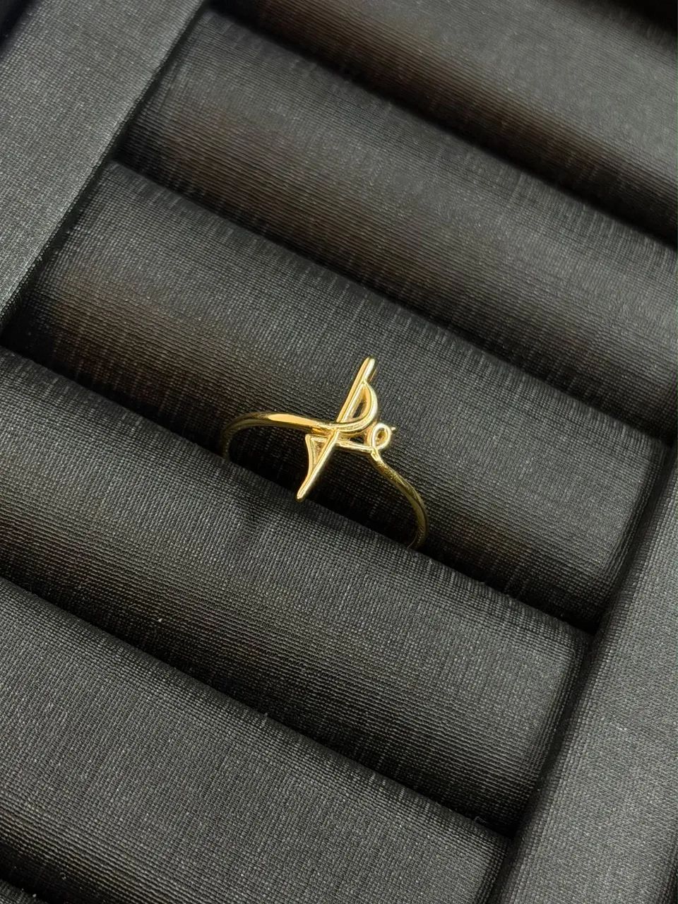 Anel Fé em ouro 18k