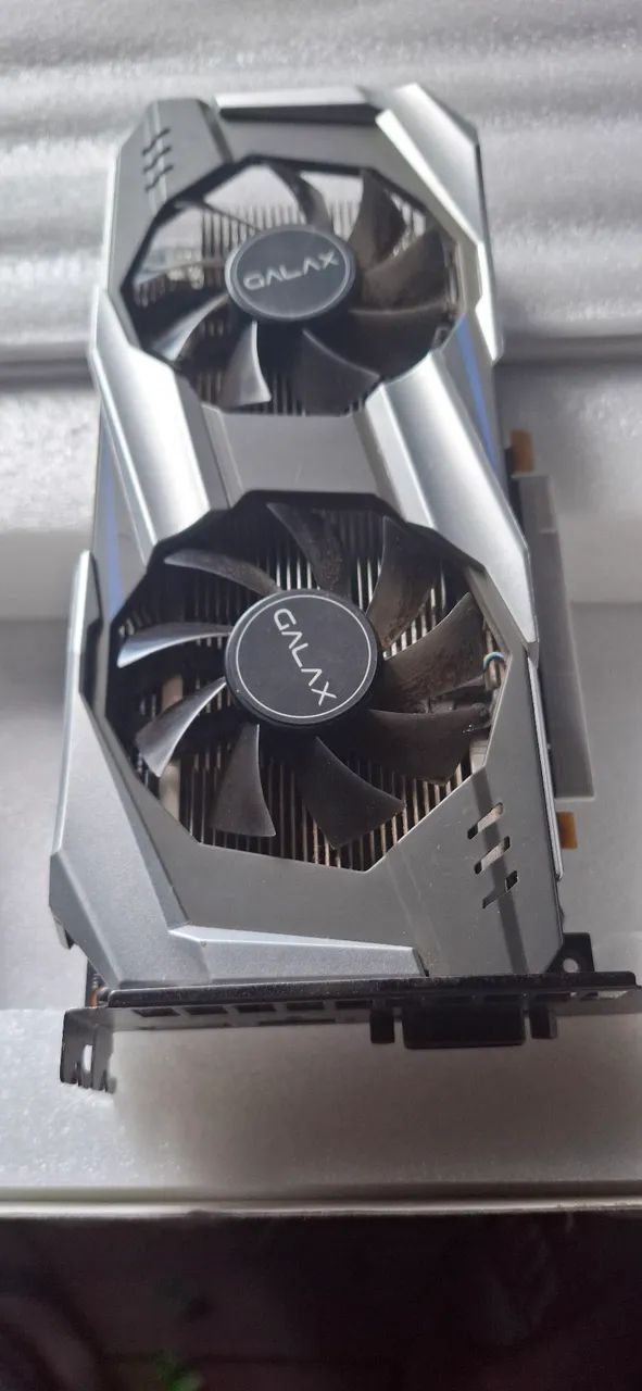 GTX 1060 6GB 192 bit Aceito gabinete game + volta - Foto 3