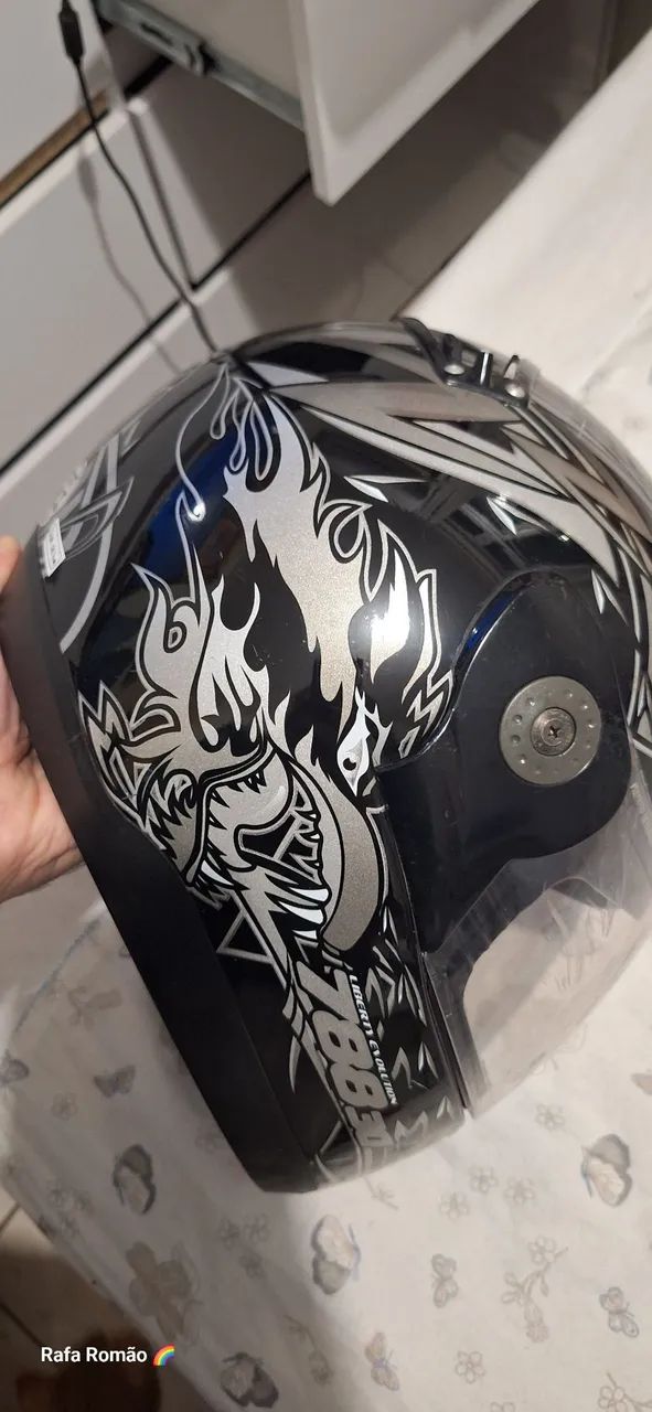 Capacete em bom estado 