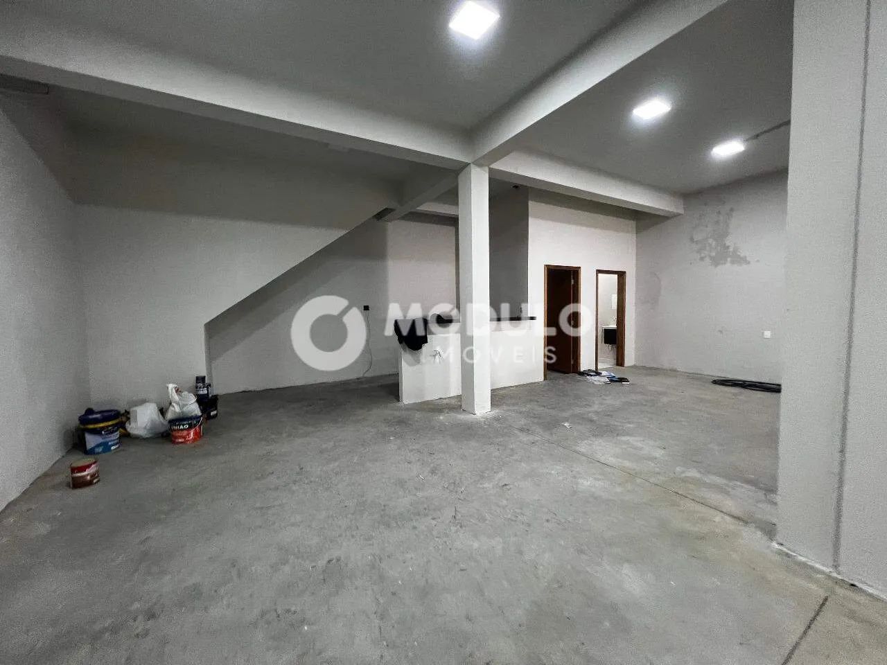 Apartamento disponível para locação no bairro Martins. - Foto 2