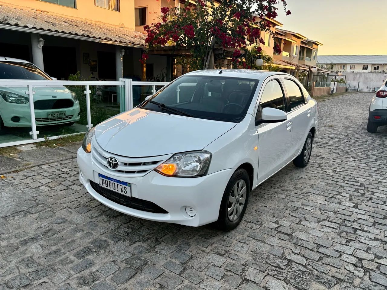 Toyota Etios ETIOS XS SEDAN1.5 FLEX 16V 4P MEC. 2016