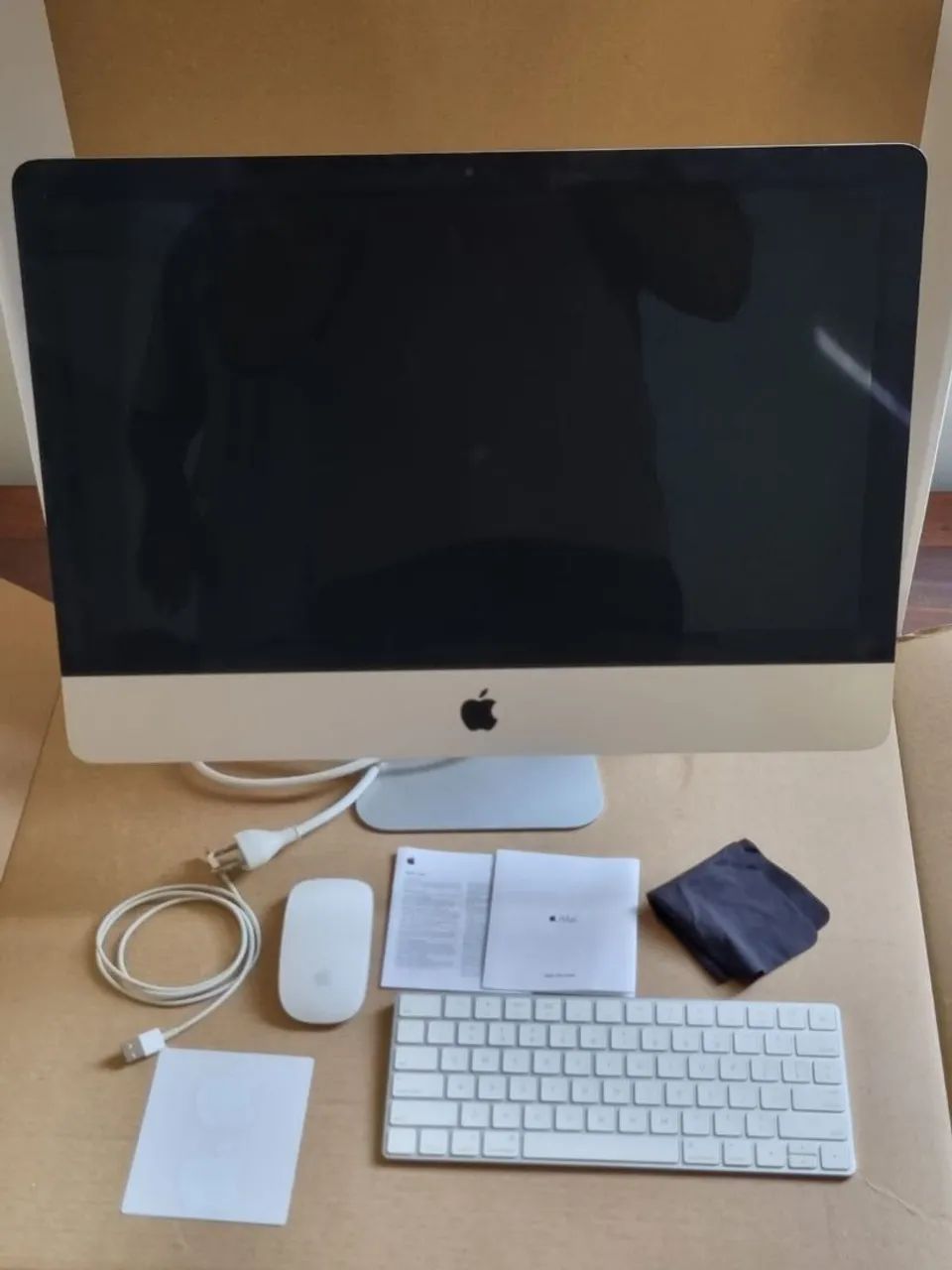 iMac Apple 21,5" Retina 4K - Late<br><br>2015