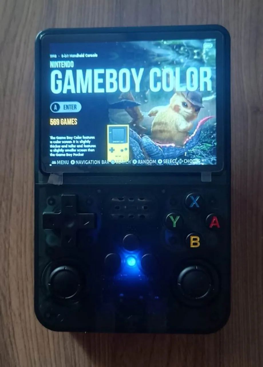 Console De Jogos Retro R36S Com Sistema Linux Tela 3,5 Polegadas 64Gb Cor Preto - Foto 4
