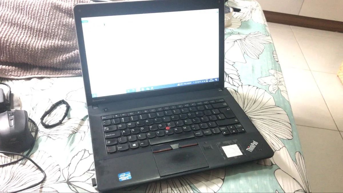 Notebook Lenovo E430 - Foto 4