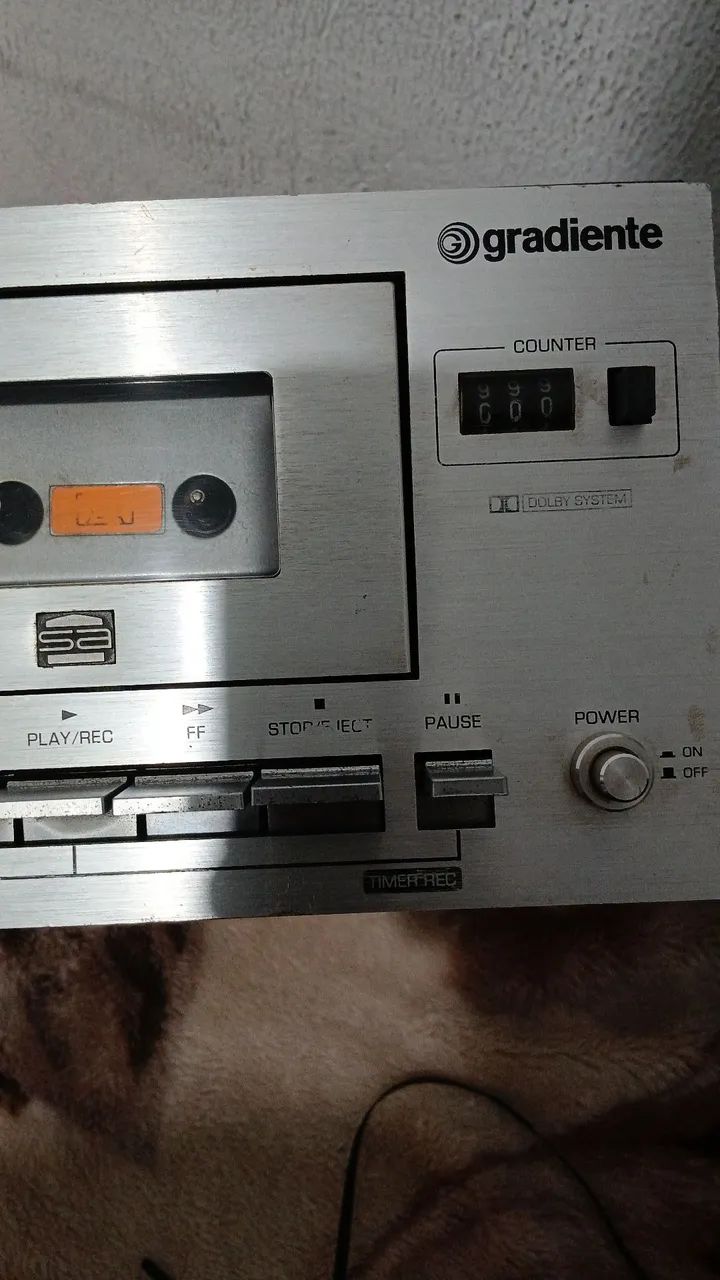 Tape deck Gradiente CD 3500 ( Vendo peças) leia a descrição  - Foto 3
