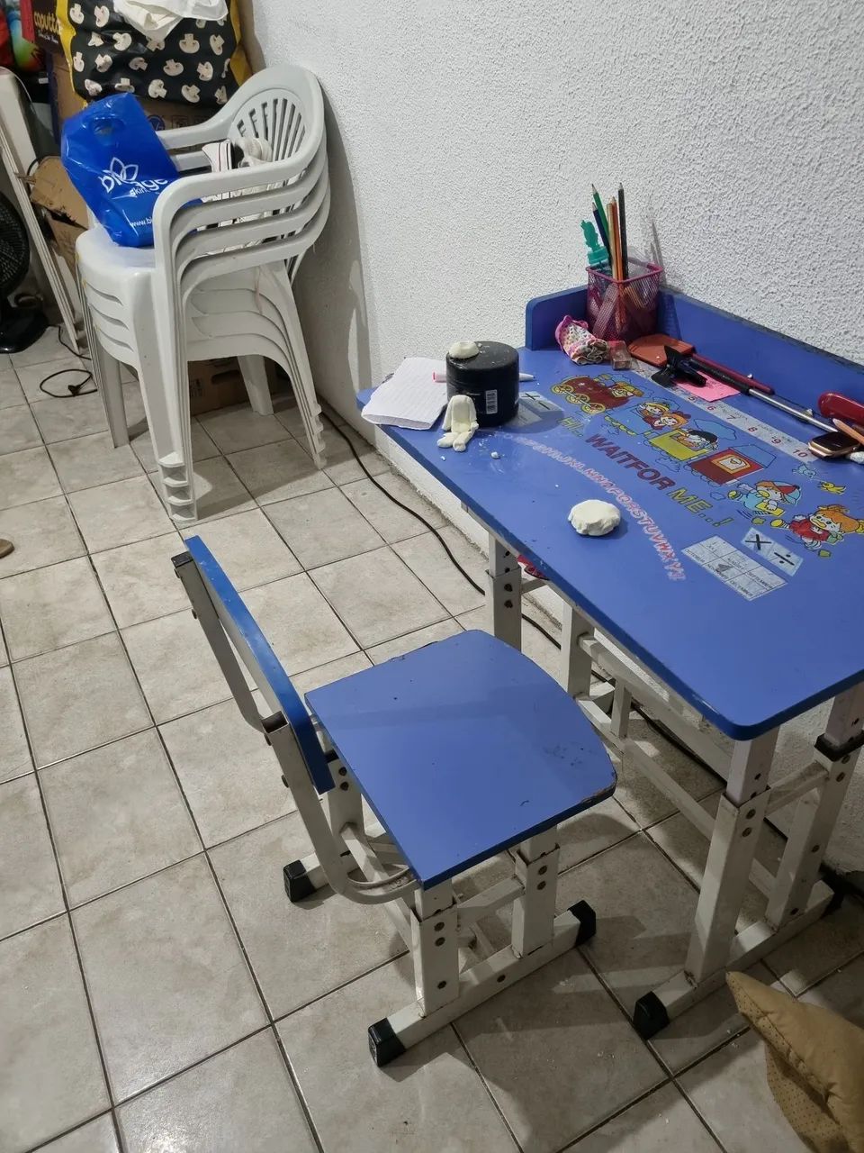 Mesinha e cadeira de estudo - Foto 3