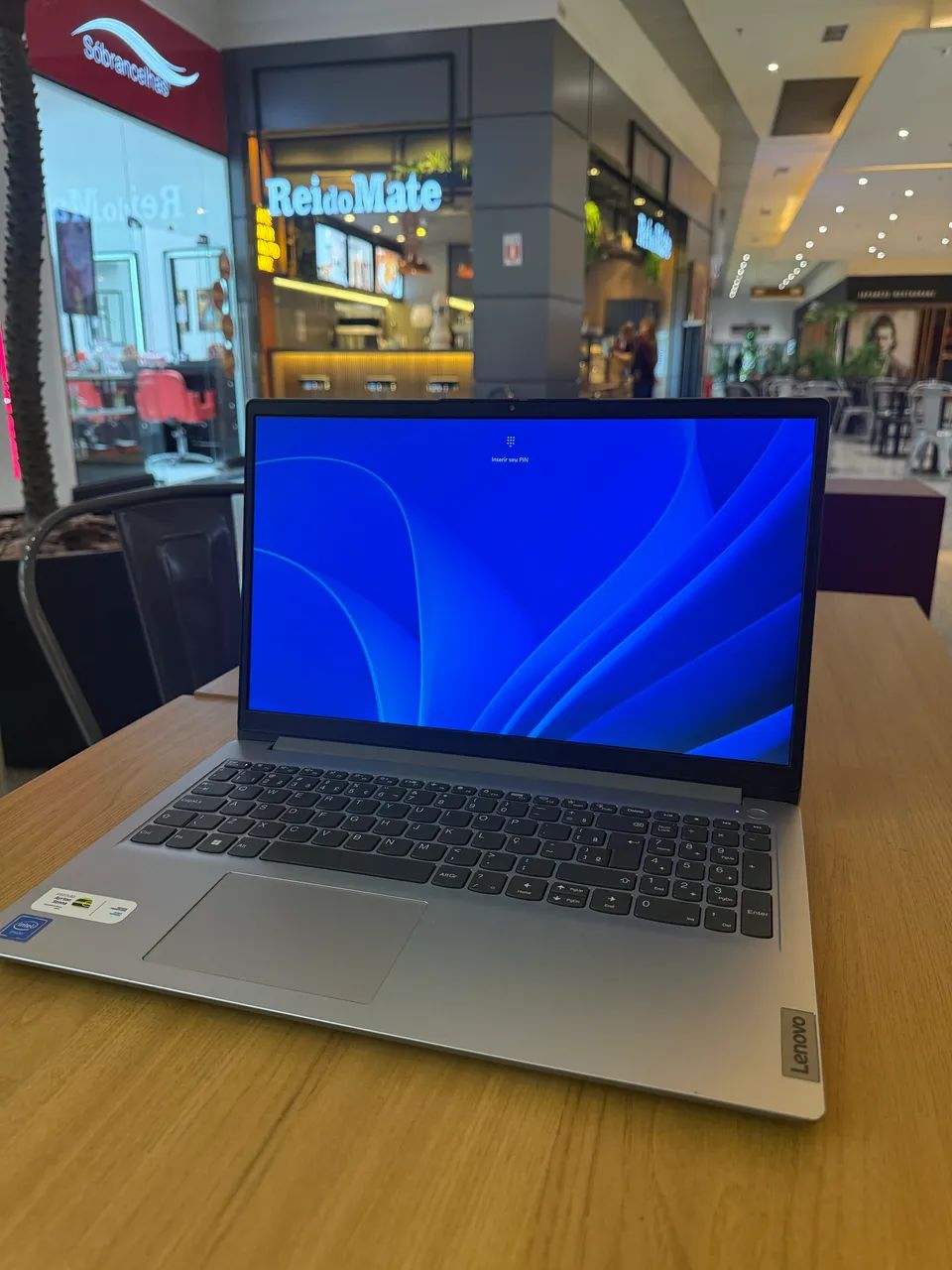 Notebook Lenovo COM CAIXA novo  - Foto 3