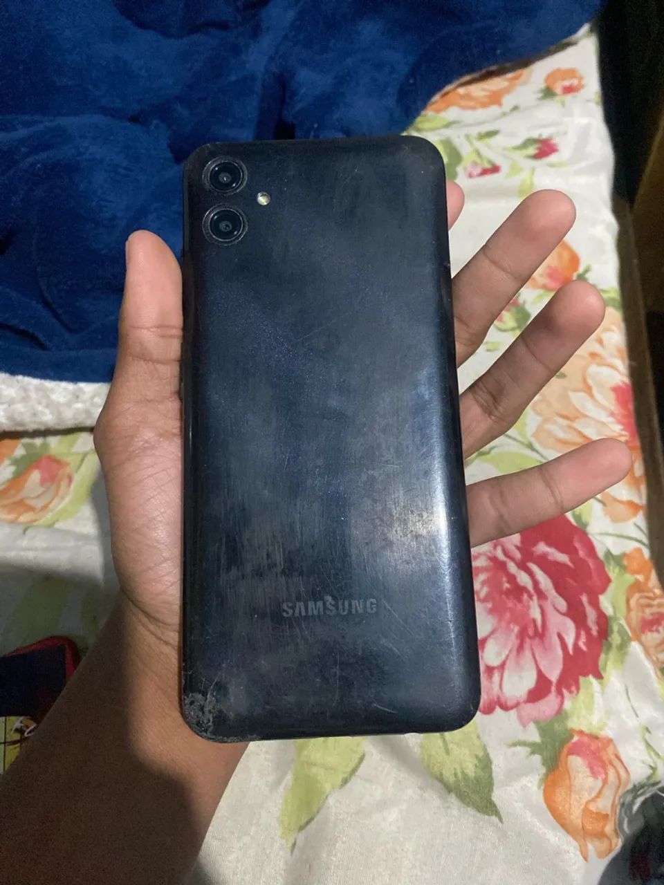 Celular com tela zoada - Foto 4