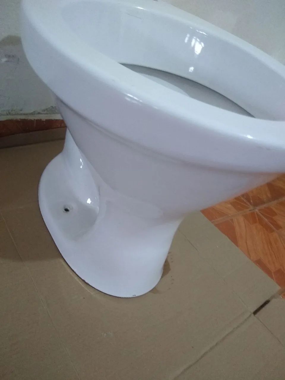 Vaso sanitário privada bacia banheiro branca - Foto 3