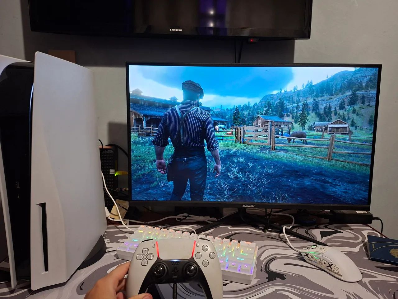 PlayStation 5 + mouse e teclado - Foto 4