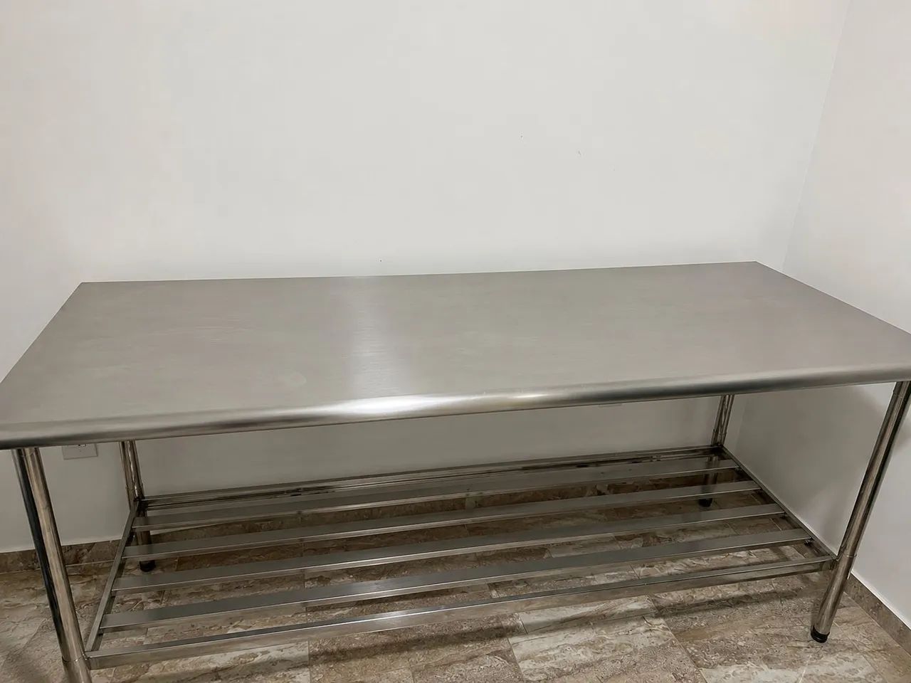 Mesa inox de 2 metros
