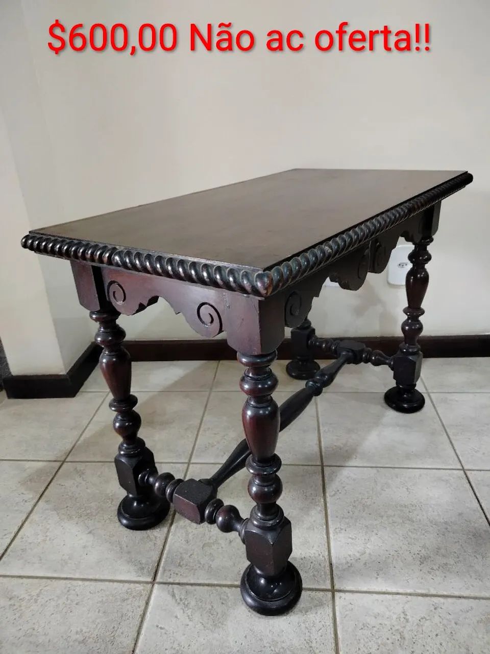 Mesa auxiliar/canto/decora. Antiga. - Foto 2