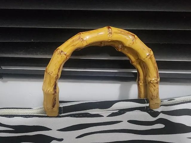 Bolsa estampa de zebra com alça de bambu nova - Foto 4