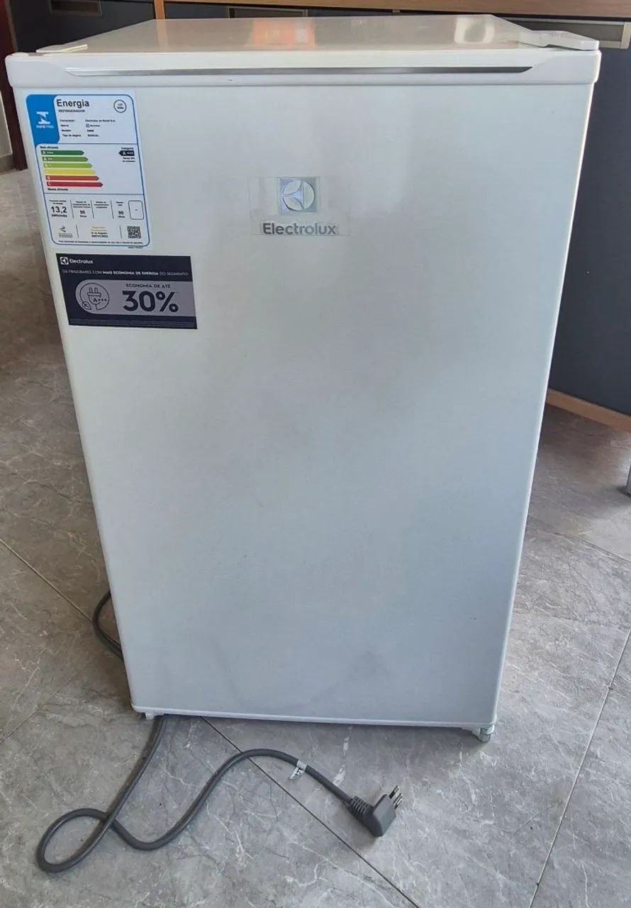 Frigobar electrolux 90l inverter - 1 mês de uso