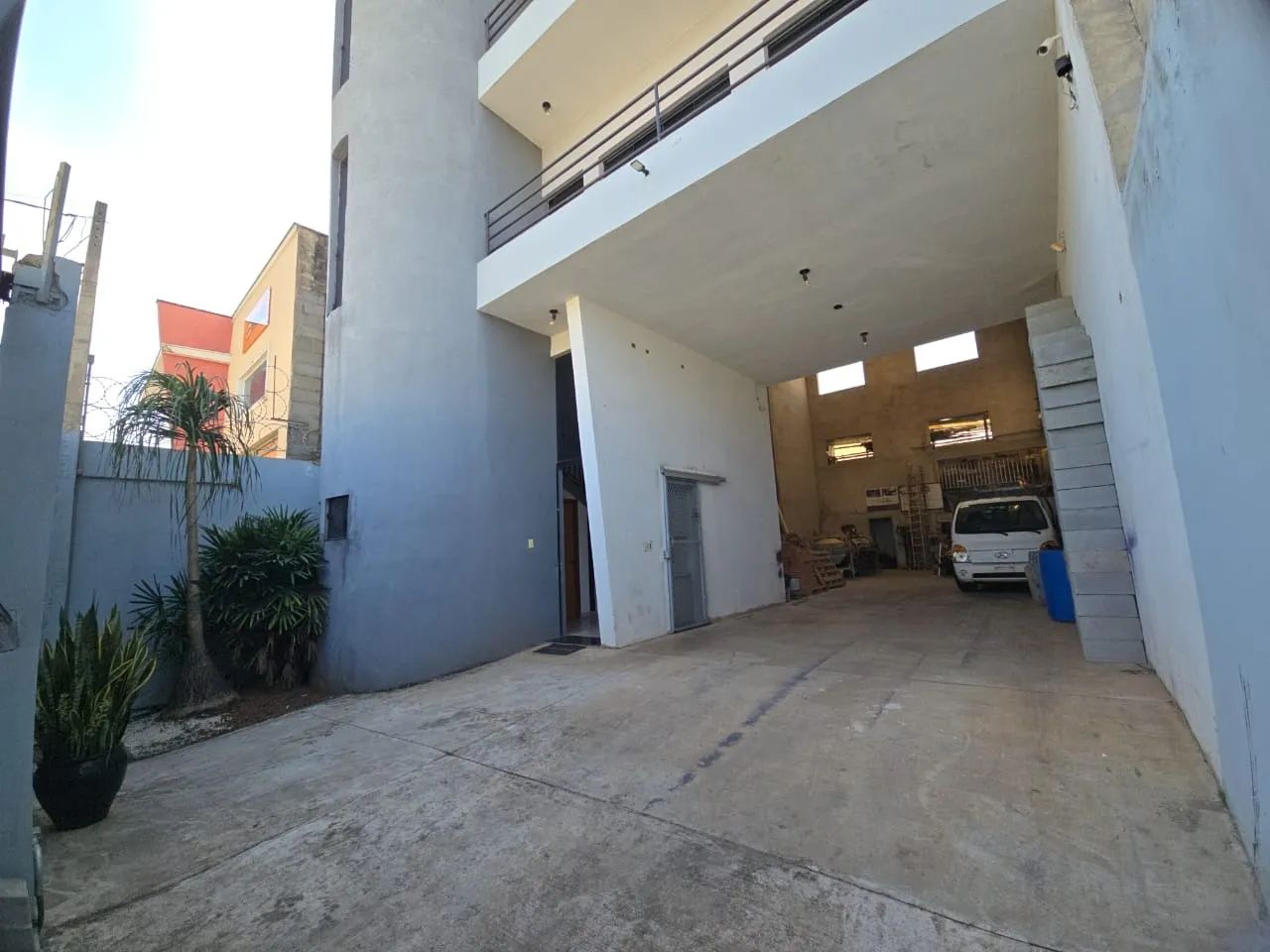 Barracão de 352,65m² de Área construída Localizada no Wanel Ville - SOROCABA/SP! - Foto 2