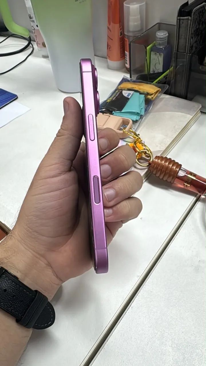 iPhone 16 rosa - Foto 2