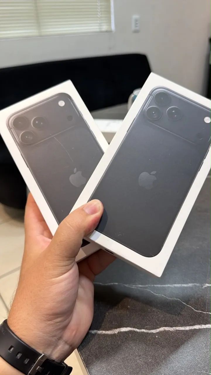 IPHONE 18 PRO MAX LACRADO PRETO