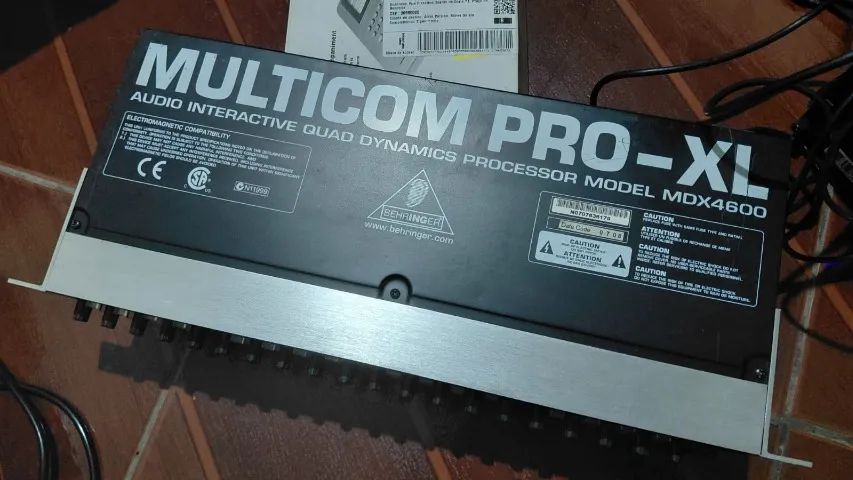 COMPRESSOR BEHRINGER MDX 4600 - Foto 2