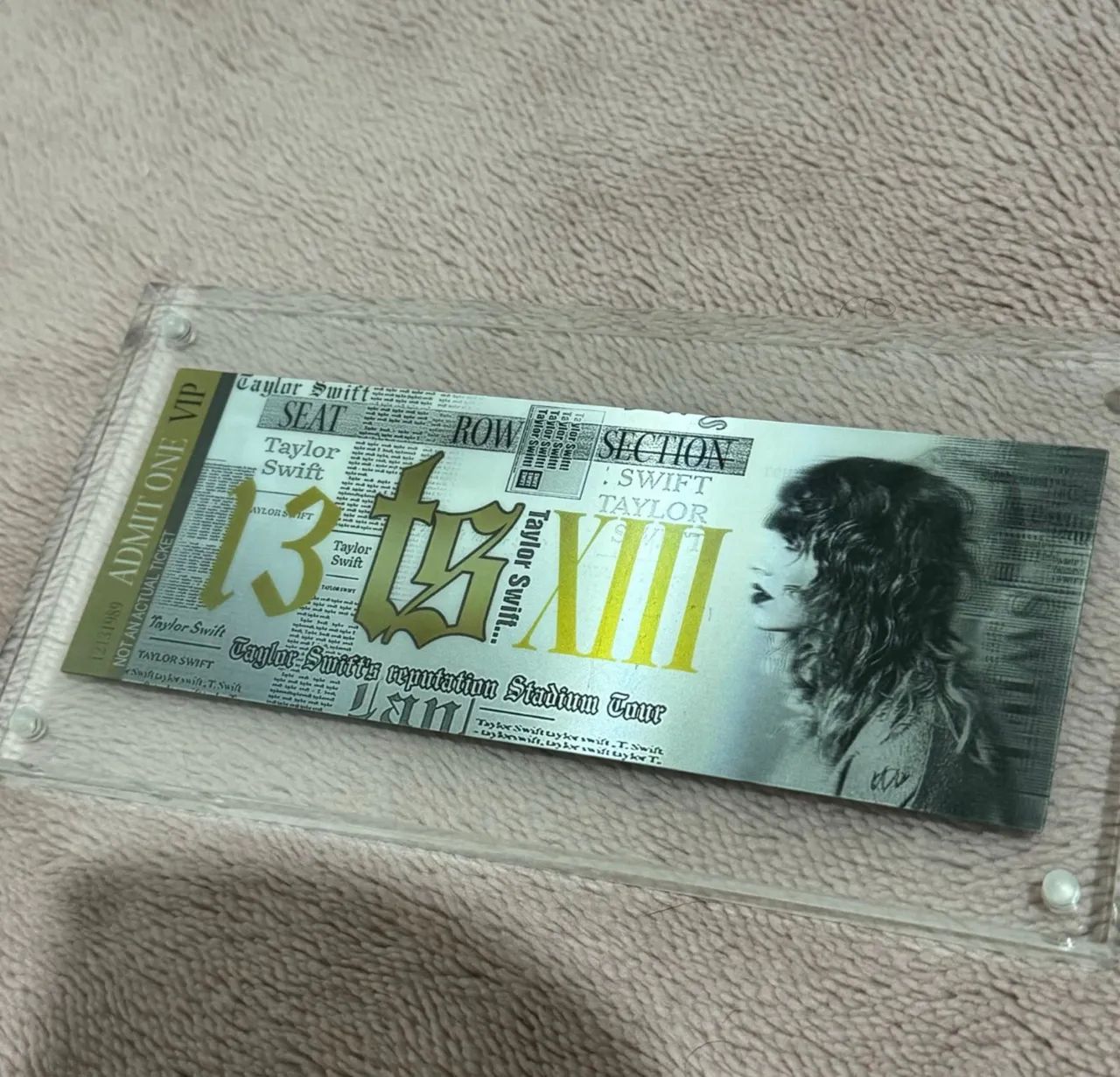 Taylor Swift Reputation Ingresso Simbólico Oficial VIP com Caixa