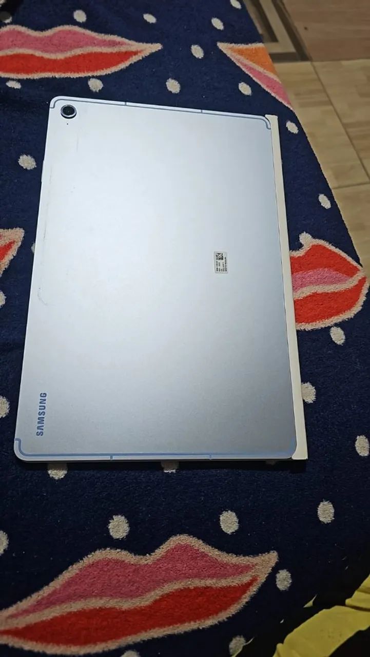 Samsung tablet S10 FE + - Foto 4