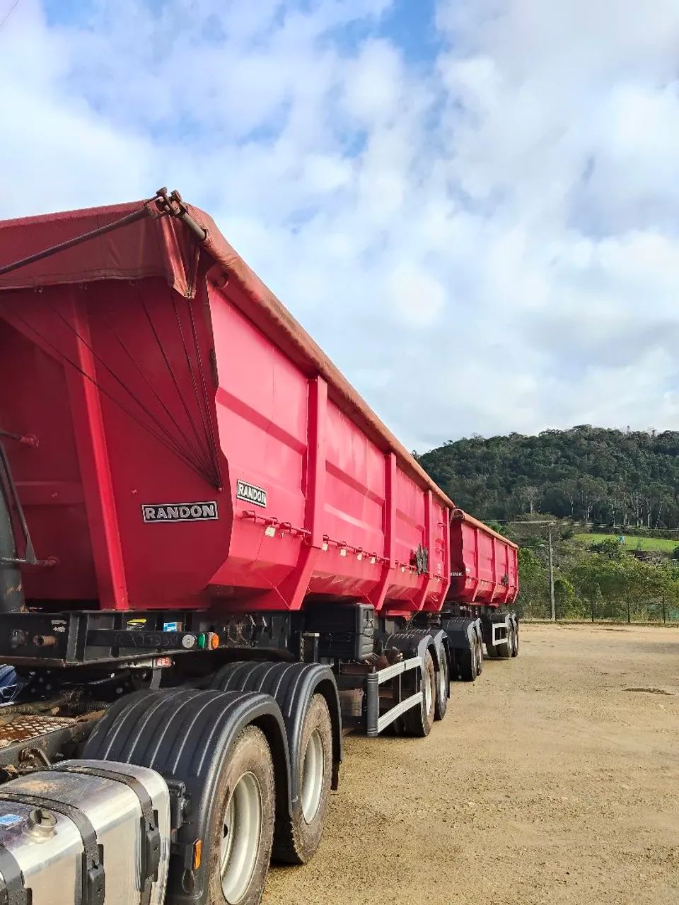 Rodocacamba randon 35 metros impecável 