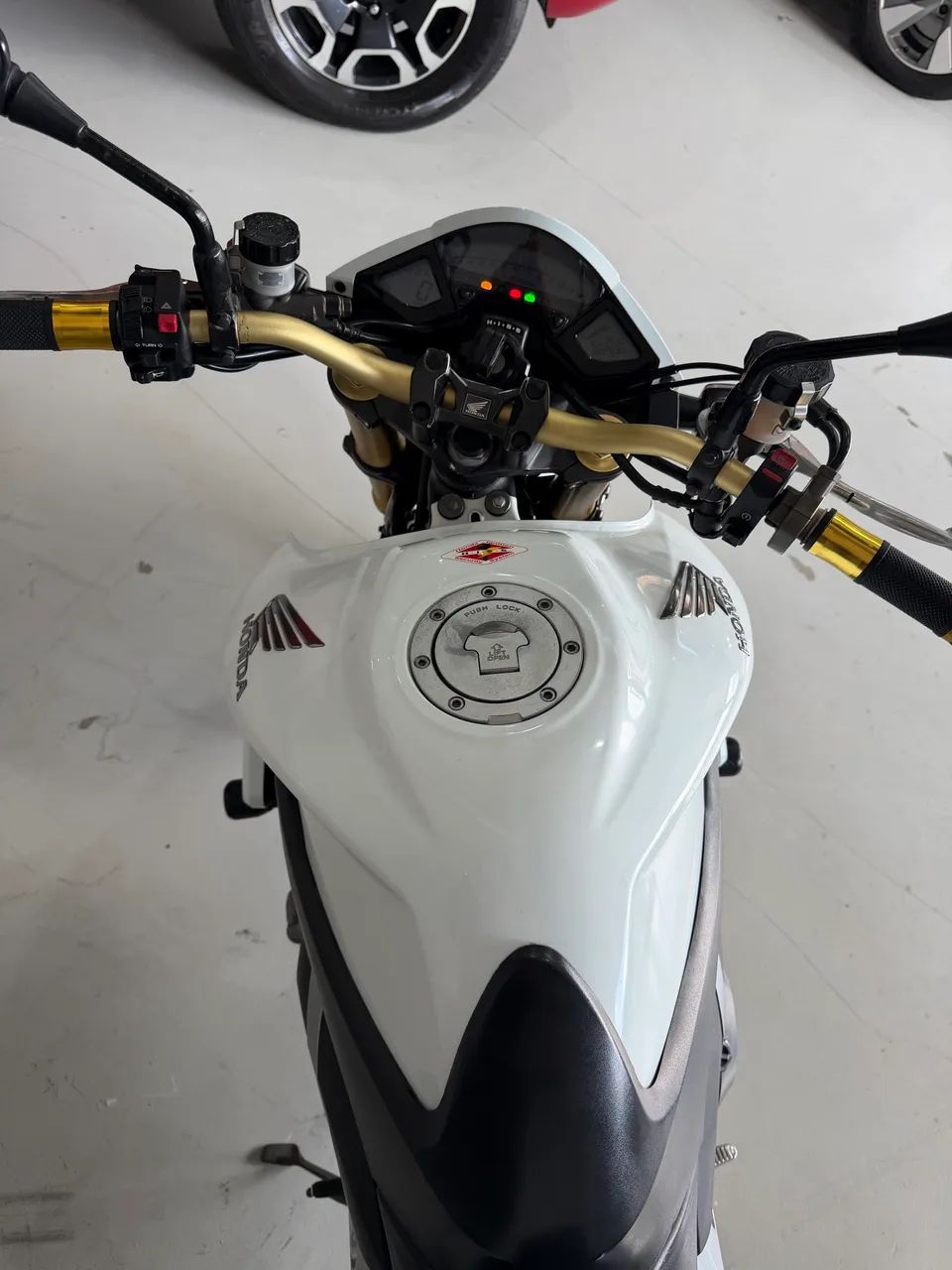 Honda CB 1000R Ano 2014  - Foto 5