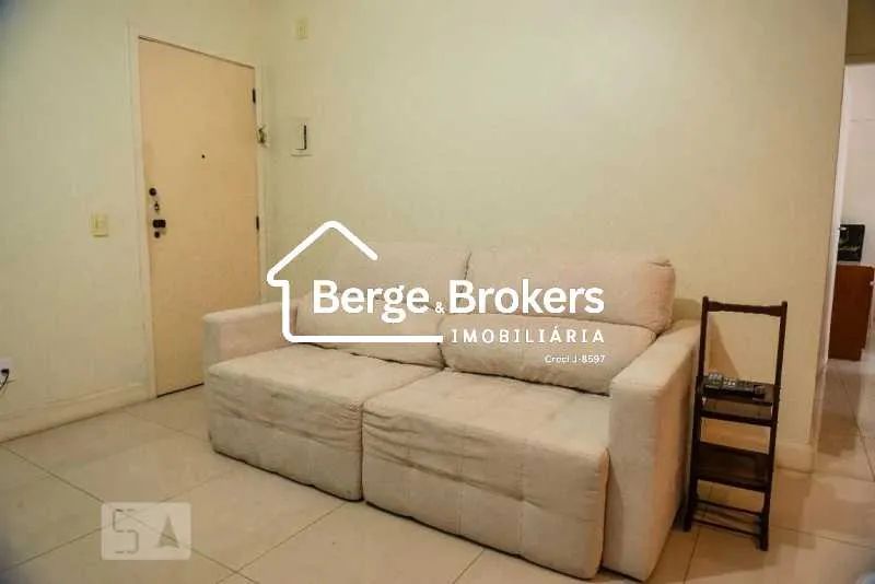 EXCELENTE SALA E QUARTO COM GARAGEM EM COPACABANA - Foto 2
