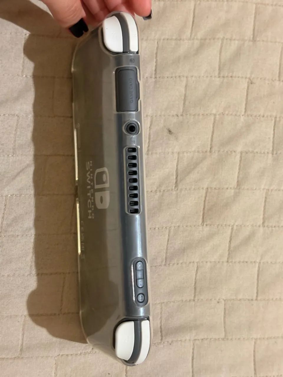? Nintendo Switch Lite Seminovo + Capa + Carregador - Foto 3