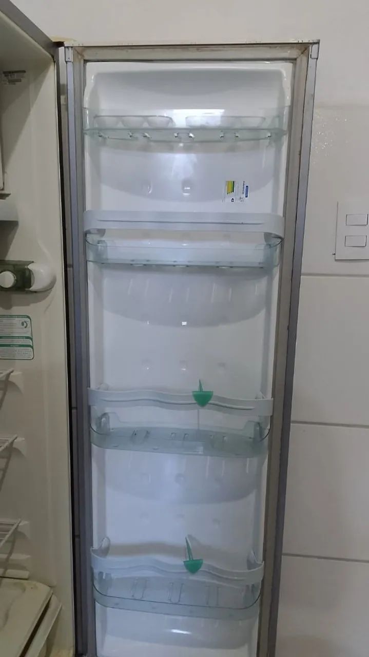 Vende-se Geladeira Consul  - Foto 2