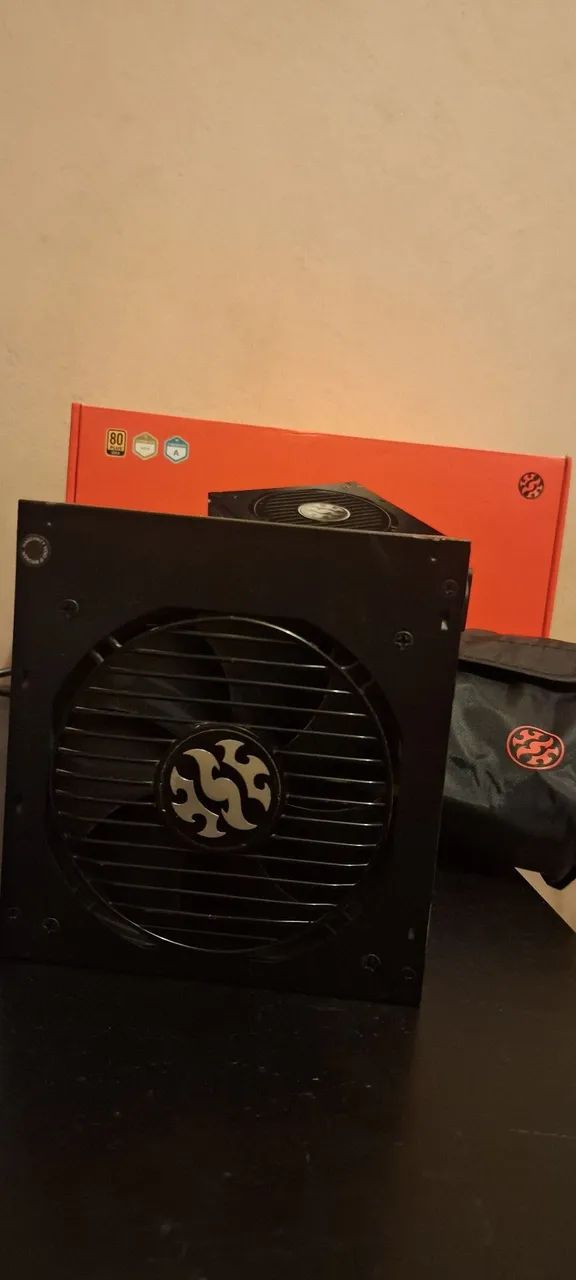 Fonte XPG Core Reactor 750w Full Modular - 80 plus Gold (Com caixa e acessorios) - Foto 4