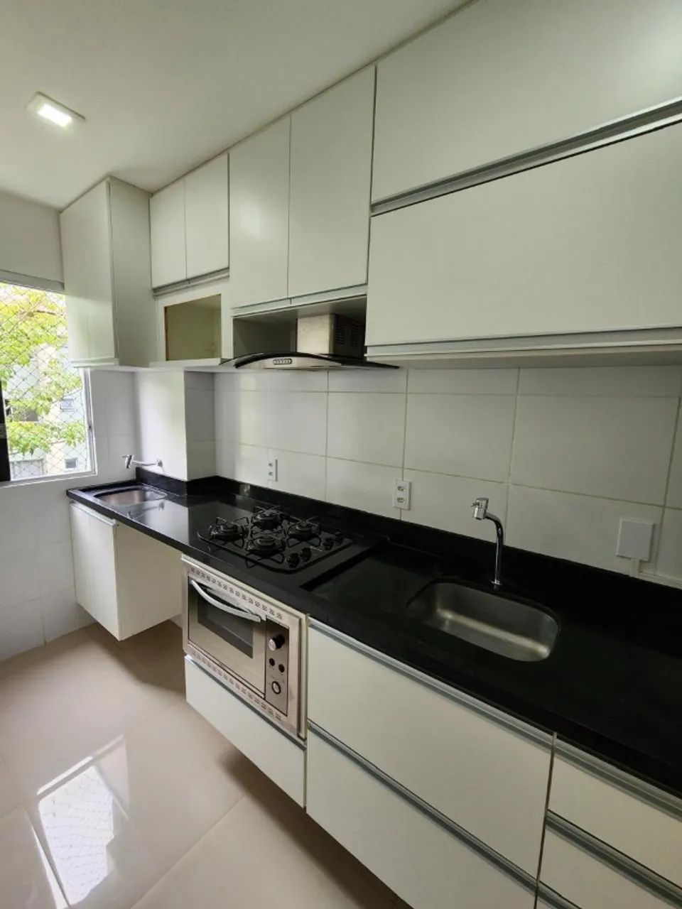 APARTAMENTO 2 QUARTOS - REFORMADO E MOBILIADO - Foto 5
