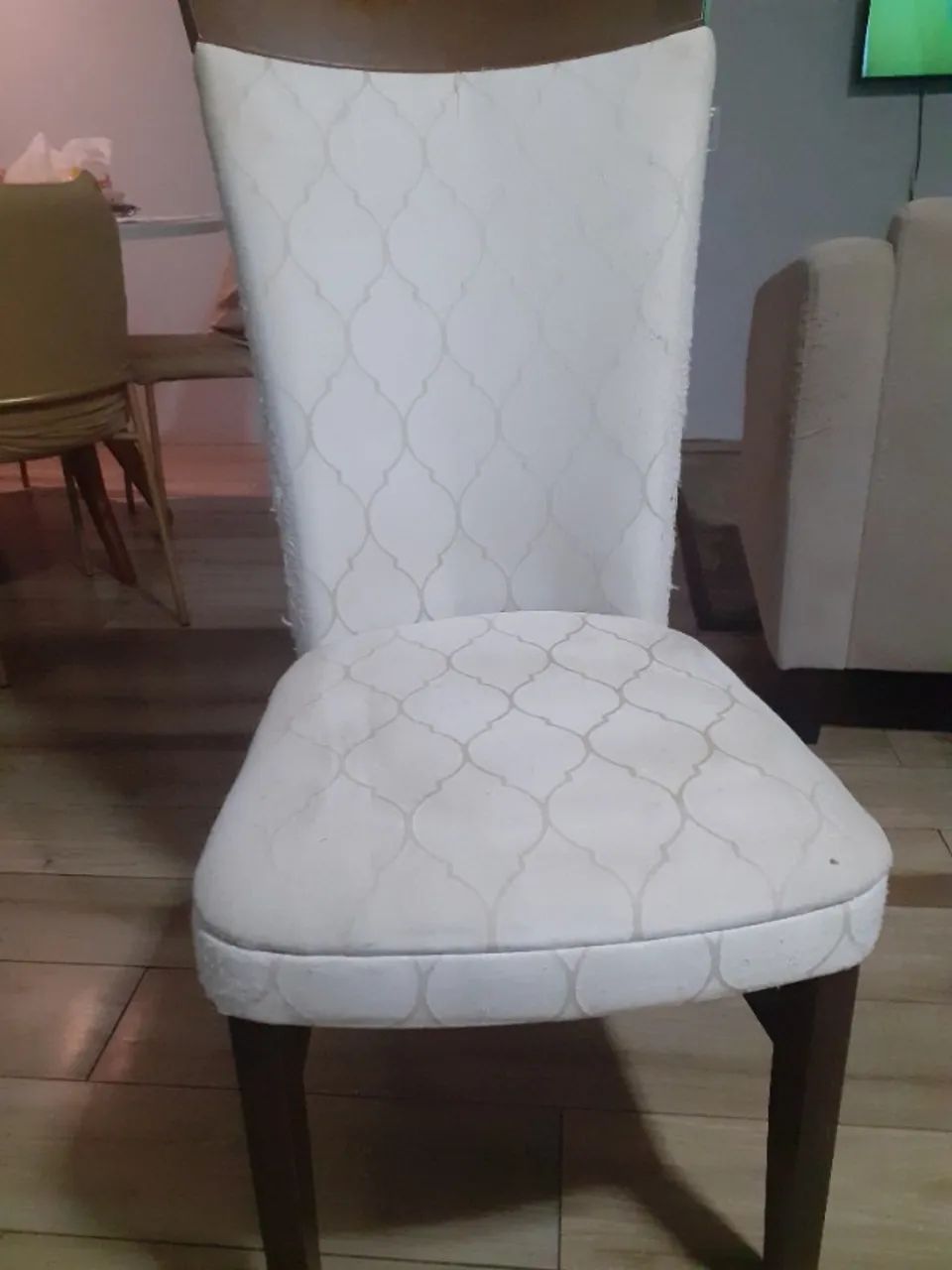 Conjunto 4 cadeiras de madeira - Foto 2