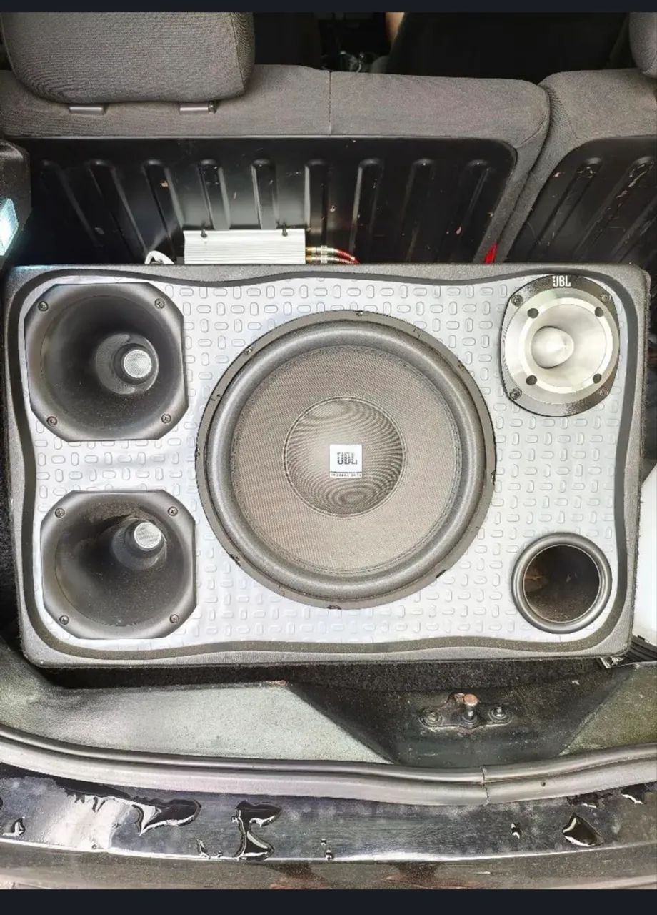 Som automotivo