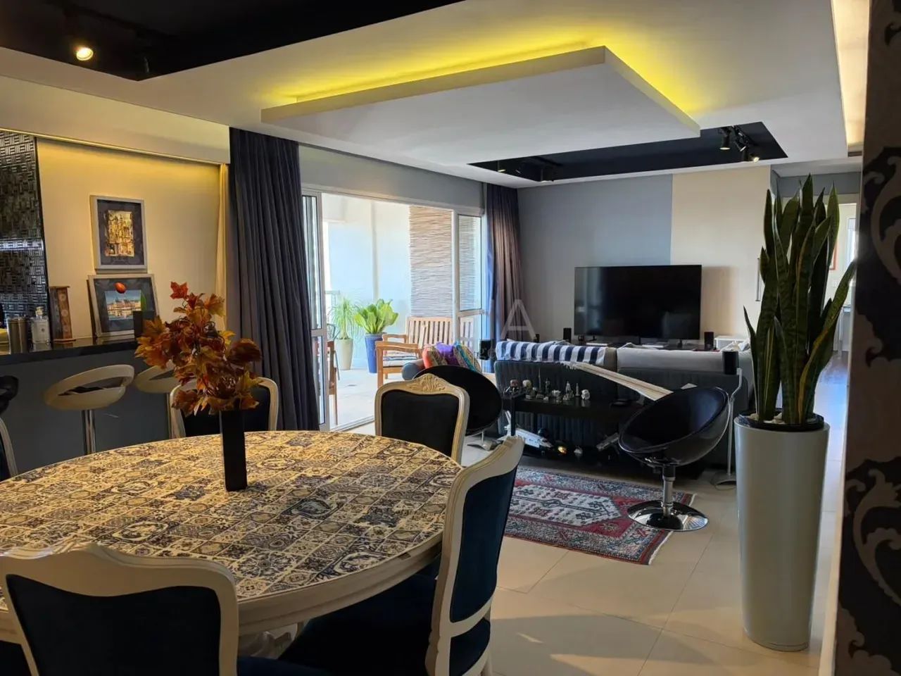 Wide Cambuí de 108 m²