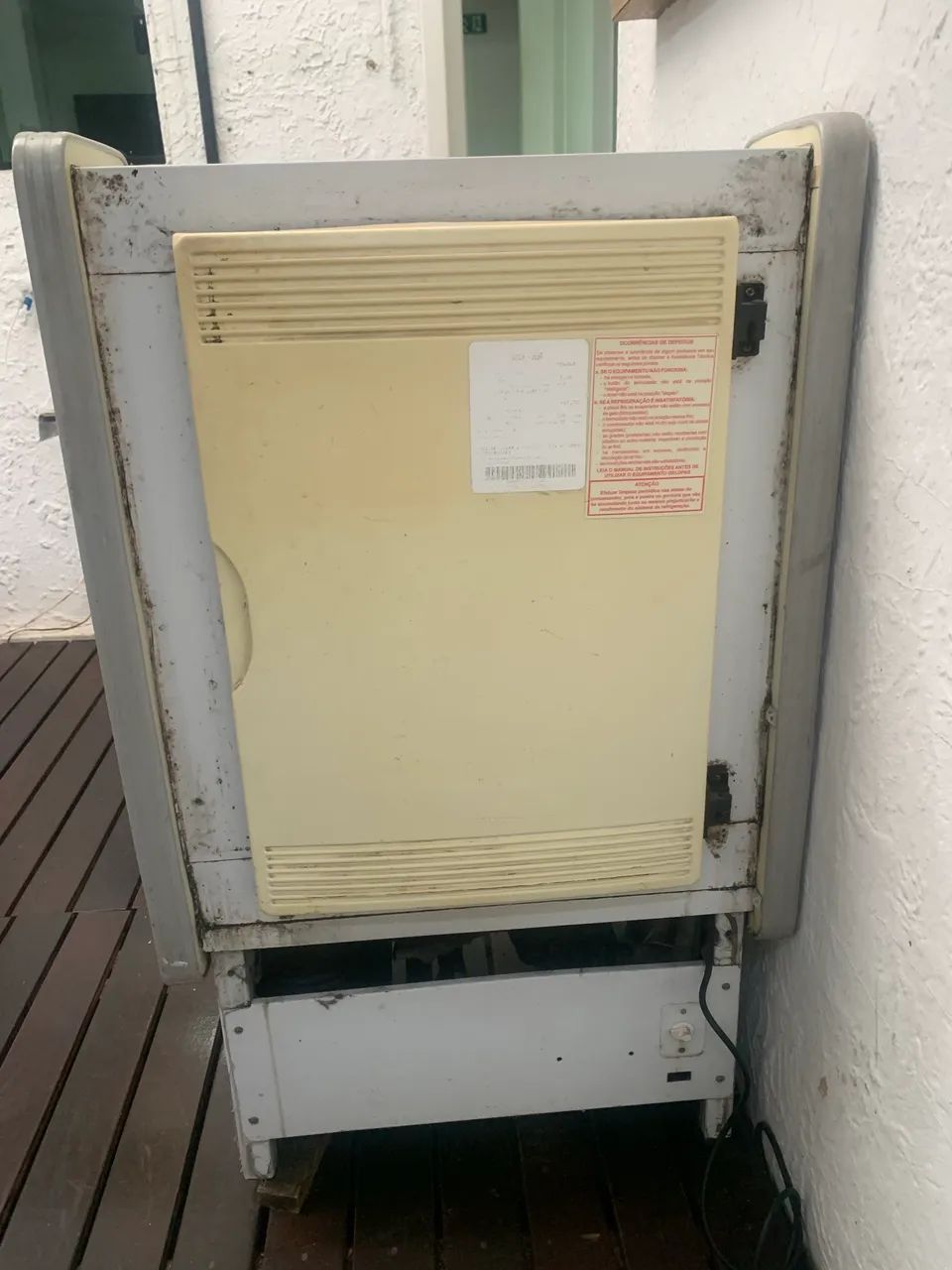 Expositora Gelopar 1 Porta com Vidro - Refrigerada/Congeladora - Foto 3