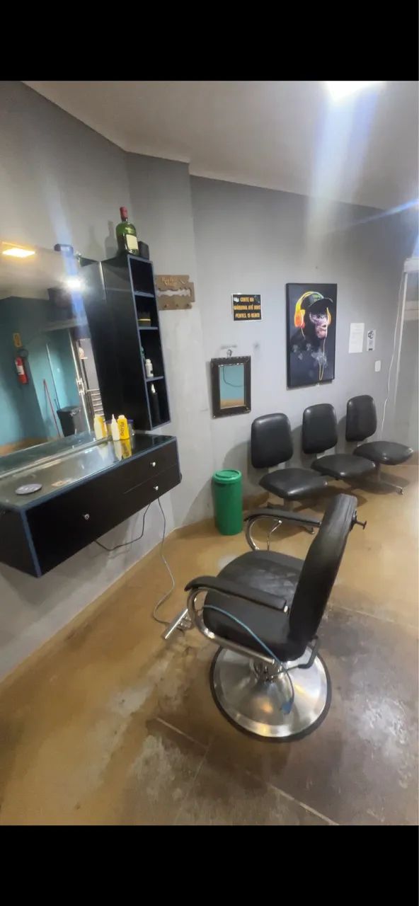 2 Bancada completa com espelho com bisotê barbearia/salão. - Foto 5
